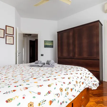 公寓 Don Gnocchi Apartament *